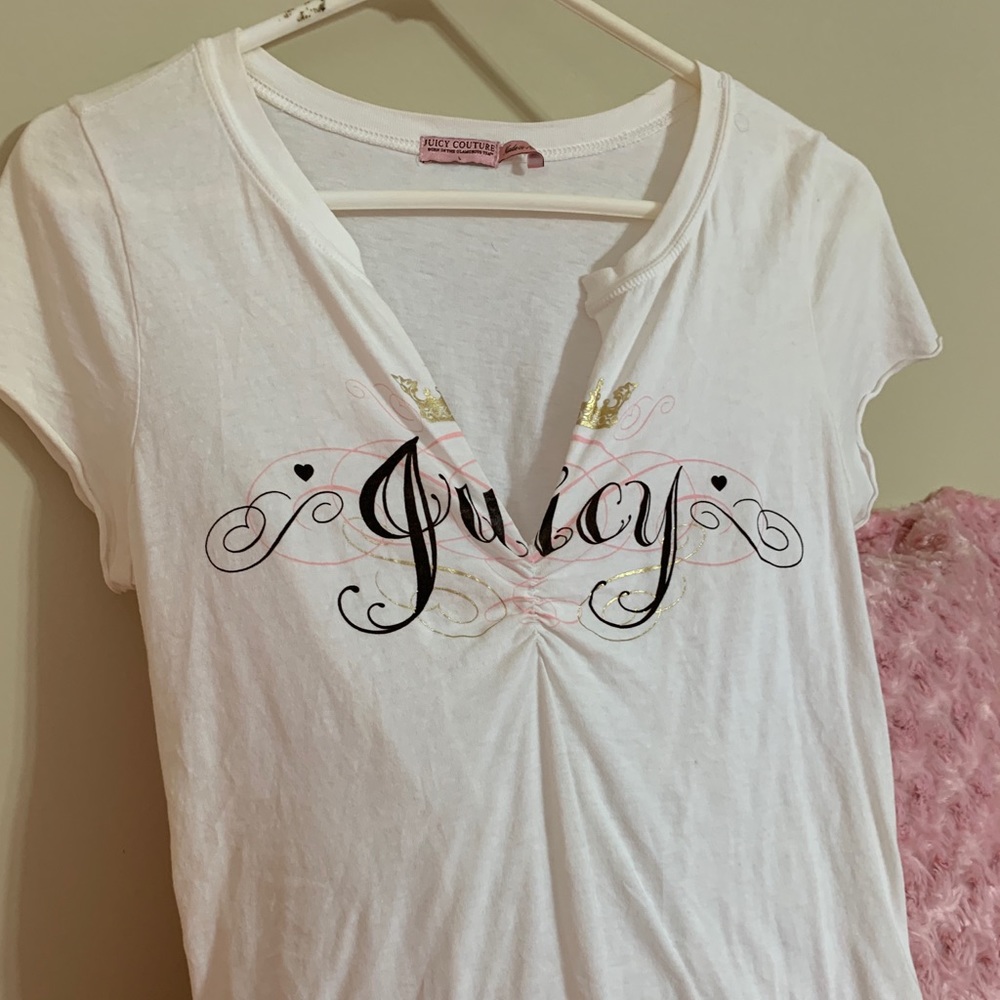 White Juicy Couture shirt